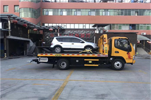 芝罘汽车紧急补胎换胎救援